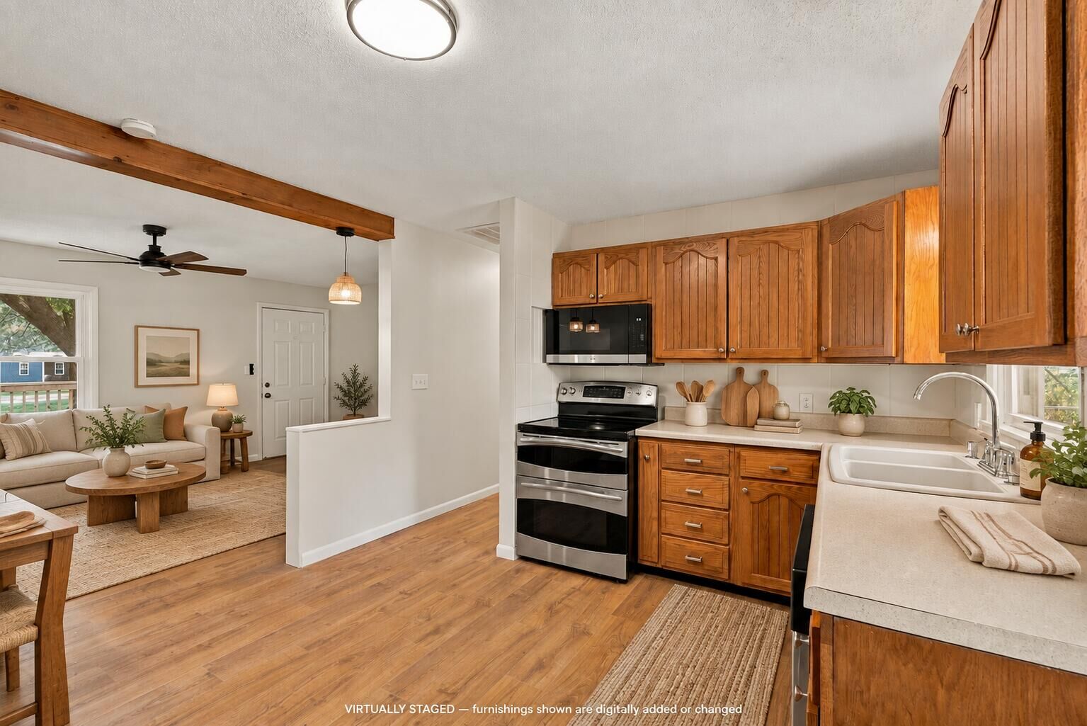 Property Photo:  607 Jean Circle  MO 65231 