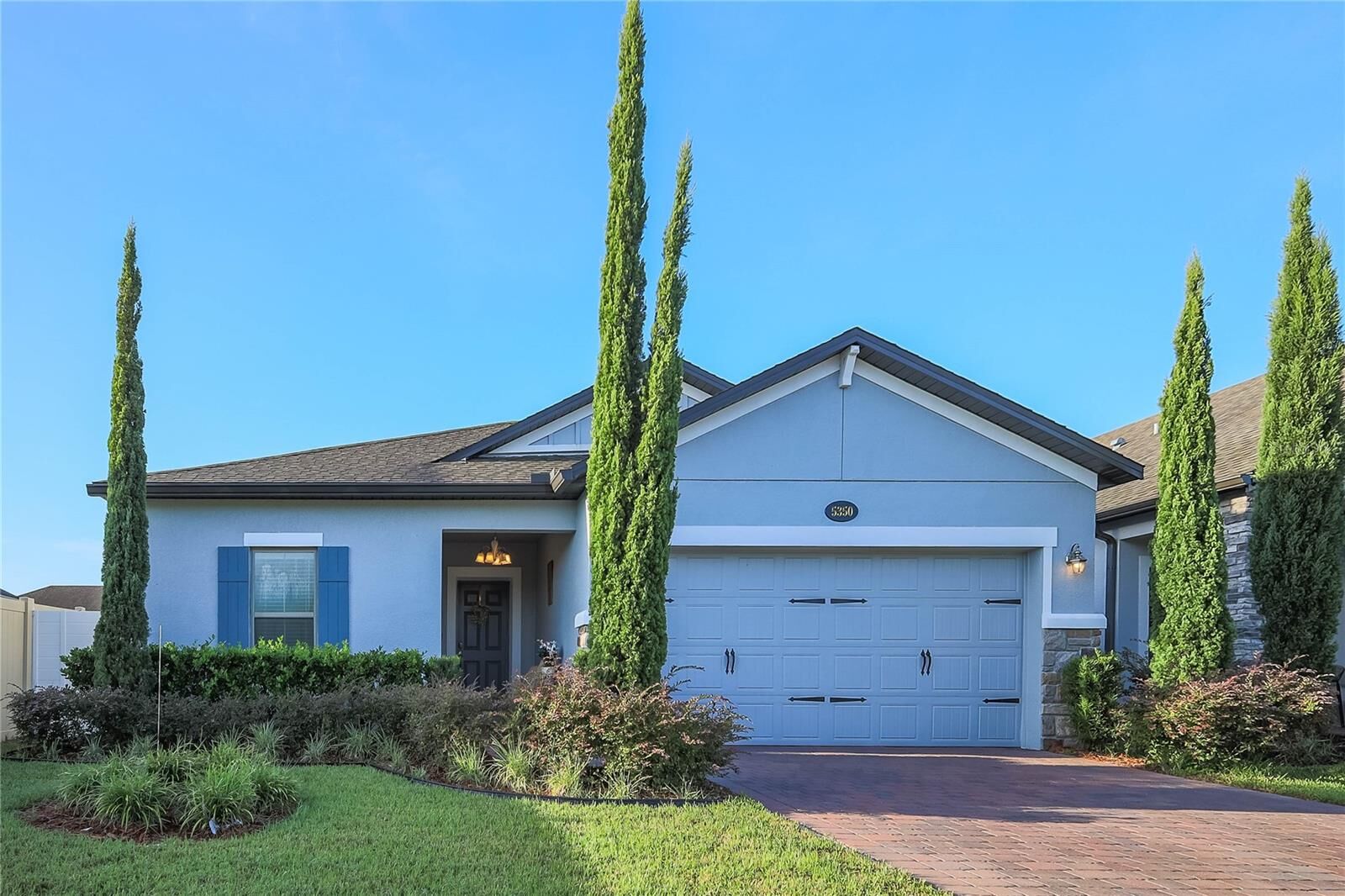 Property Photo:  5350 Pavia Drive  FL 34771 
