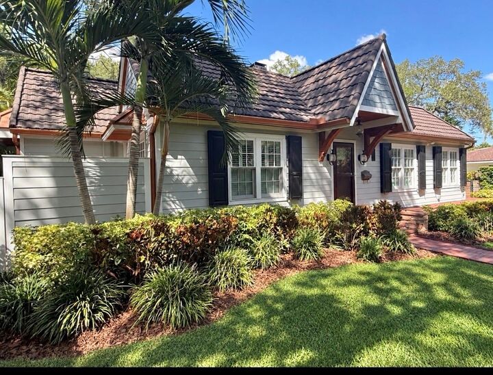 Property Photo: 420 Druid Road W FL 33756