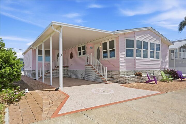 Property Photo:  34 Bayview Drive  FL 34210 