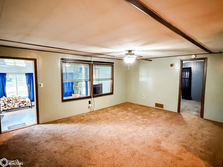 Property Photo: 106 N 7th Street IL 61469