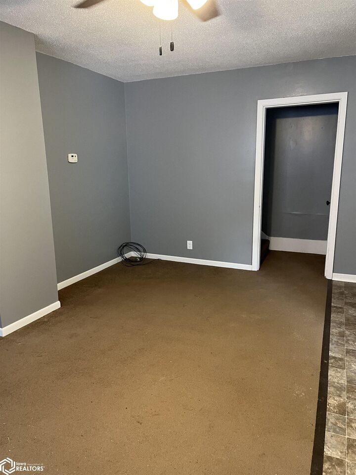 Property Photo: 432 May Avenue IA 52601