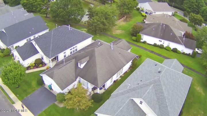 Property Photo:  4 Summerlawn Drive  NJ 08701 