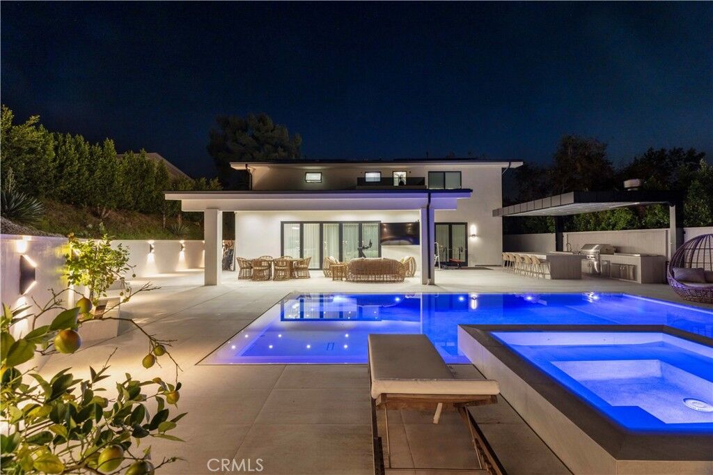 Property Photo: 2125 Ashington Drive CA 91206