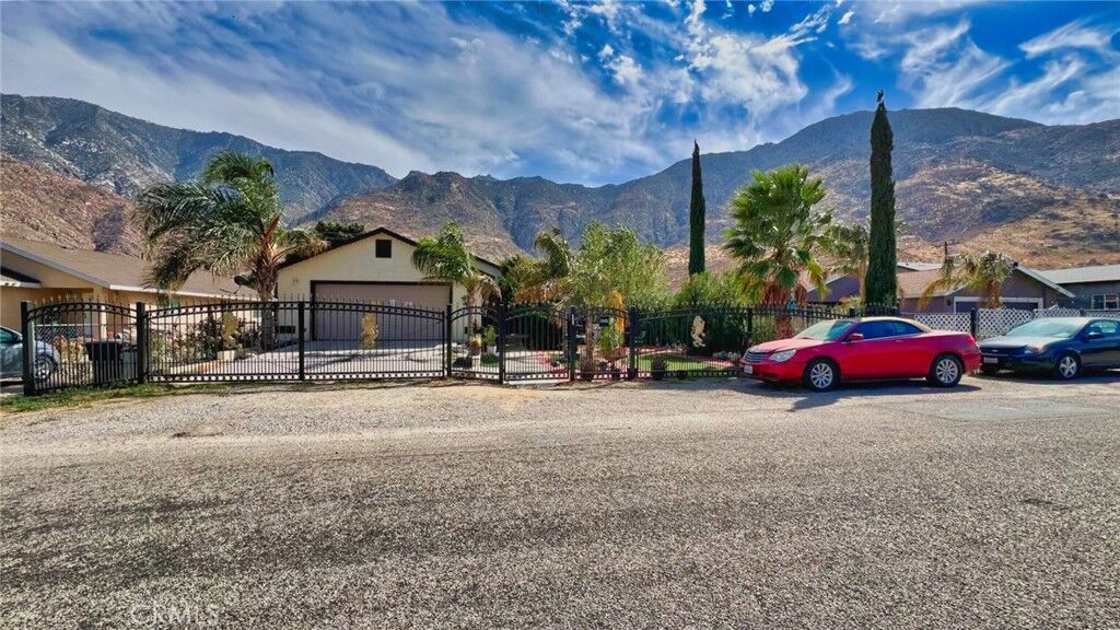 Property Photo: 51815 Riza CA 92230