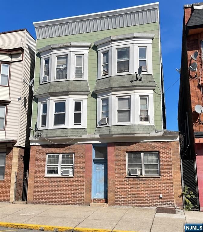 Property Photo: 760 Harrison Avenue 3 NJ 07029
