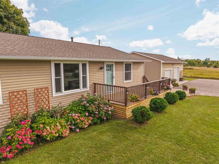 Property Photo: 6294 S Old 31 MI 49720