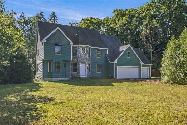 Property Photo: 6 Dunnmoore Drive NH 03304
