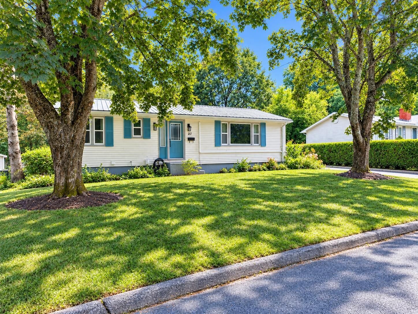 Property Photo:  27 Smith Avenue  NS B4V 1Y2 