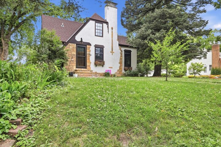 Property Photo:  5600 Dupont Avenue S  MN 55419 