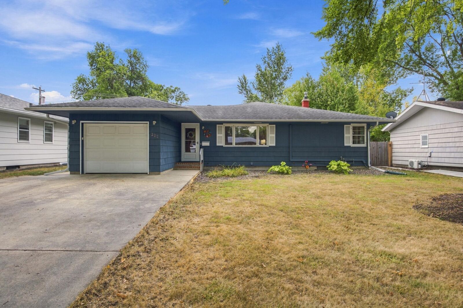 Property Photo:  222 26th Avenue N  ND 58102 