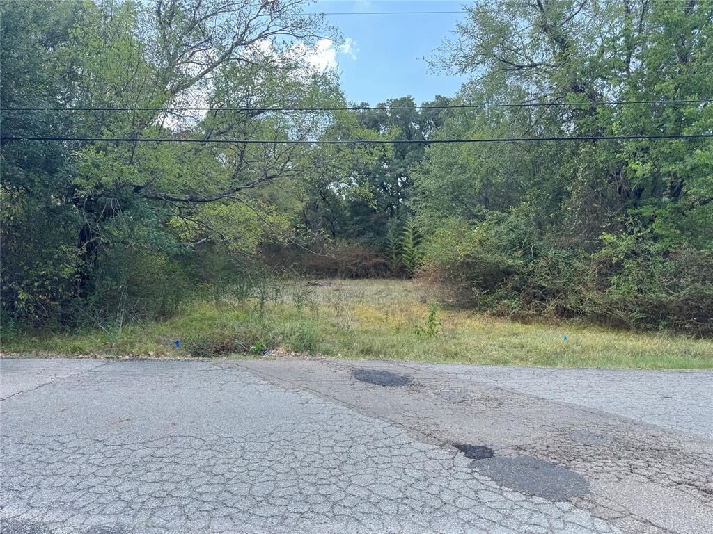 Property Photo:  0 Commadore Drive  TX 75156 