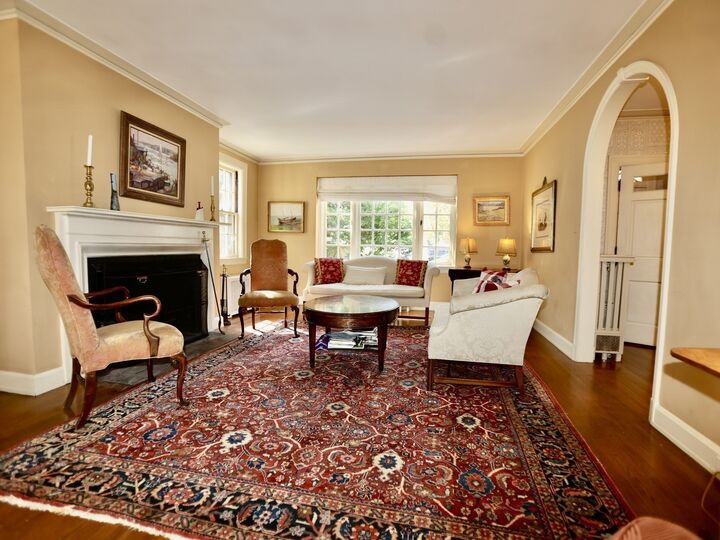 Property Photo: 112 Russell St MA 01609