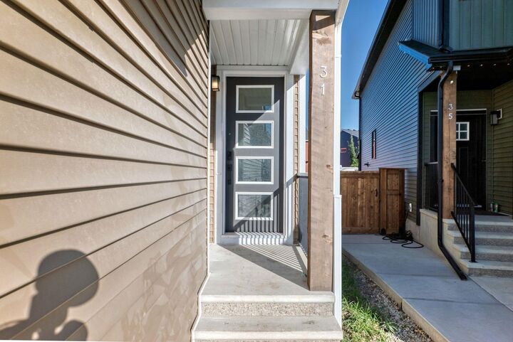 Property Photo:  31 Fireside Common W  AB T4C 3E1 