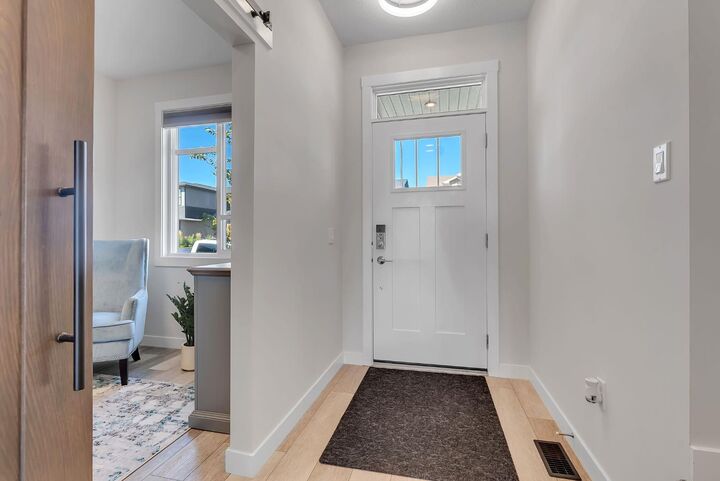 Property Photo: 133 Rochester Way NW AB T3L 2M4