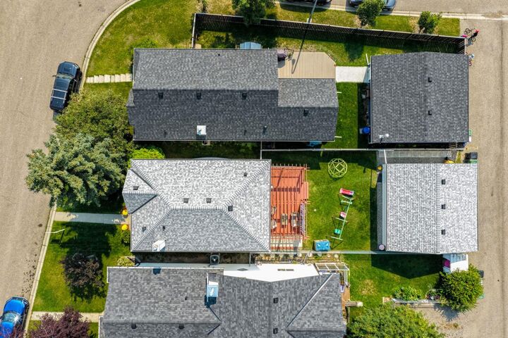Property Photo:  172 Coverton Circle NE  AB T3K 4R6 