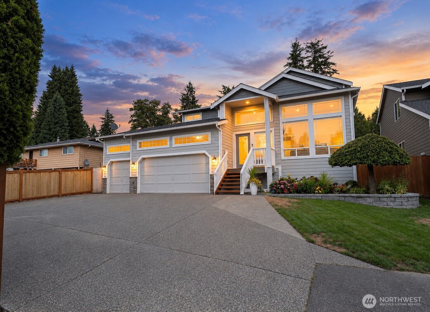 Property Photo:  26820  107th Avenue SE  WA 98030 