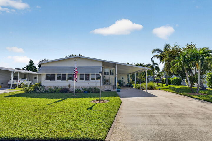 Property Photo: 9065 SW Chevy Circle FL 34997