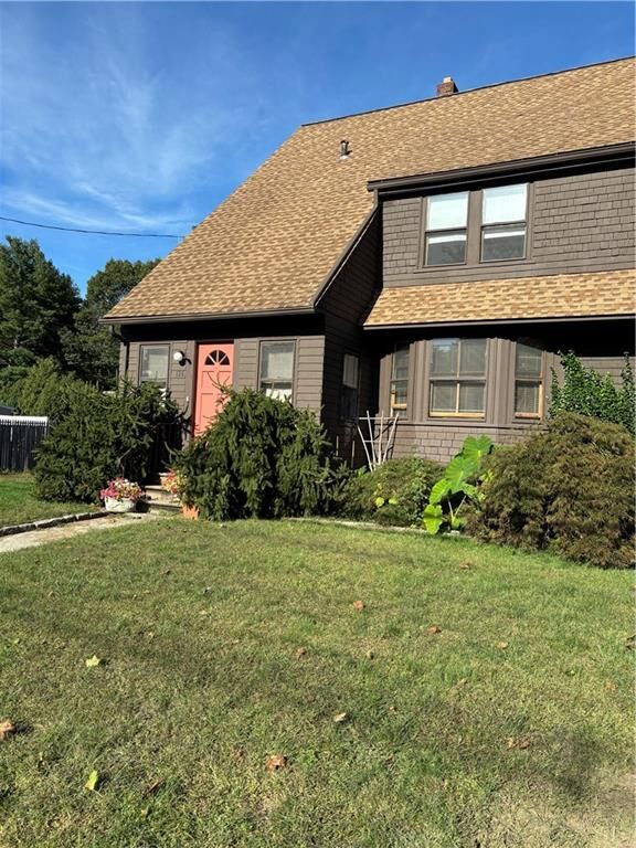 Property Photo: 133 Roger Williams Avenue RI 02916