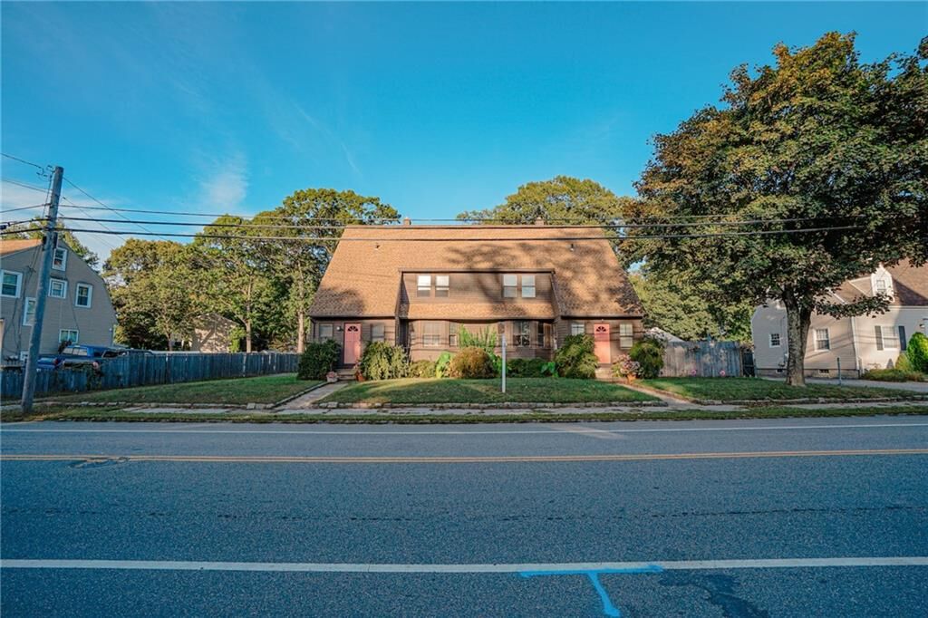 Property Photo:  133 Roger Williams Avenue  RI 02916 