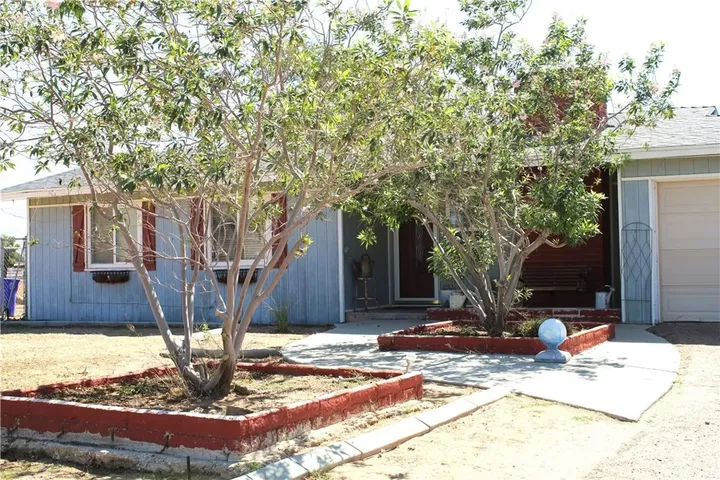 Property Photo:  14435 Iroquois Road  CA 92308 