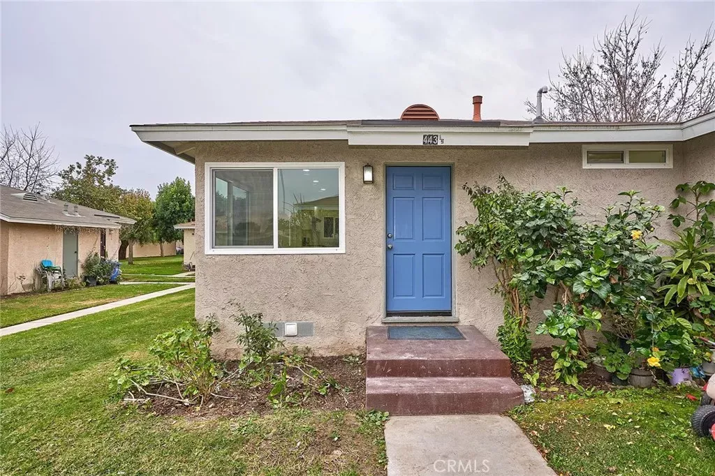 Property Photo:  443 E 234th Walk  CA 90745 
