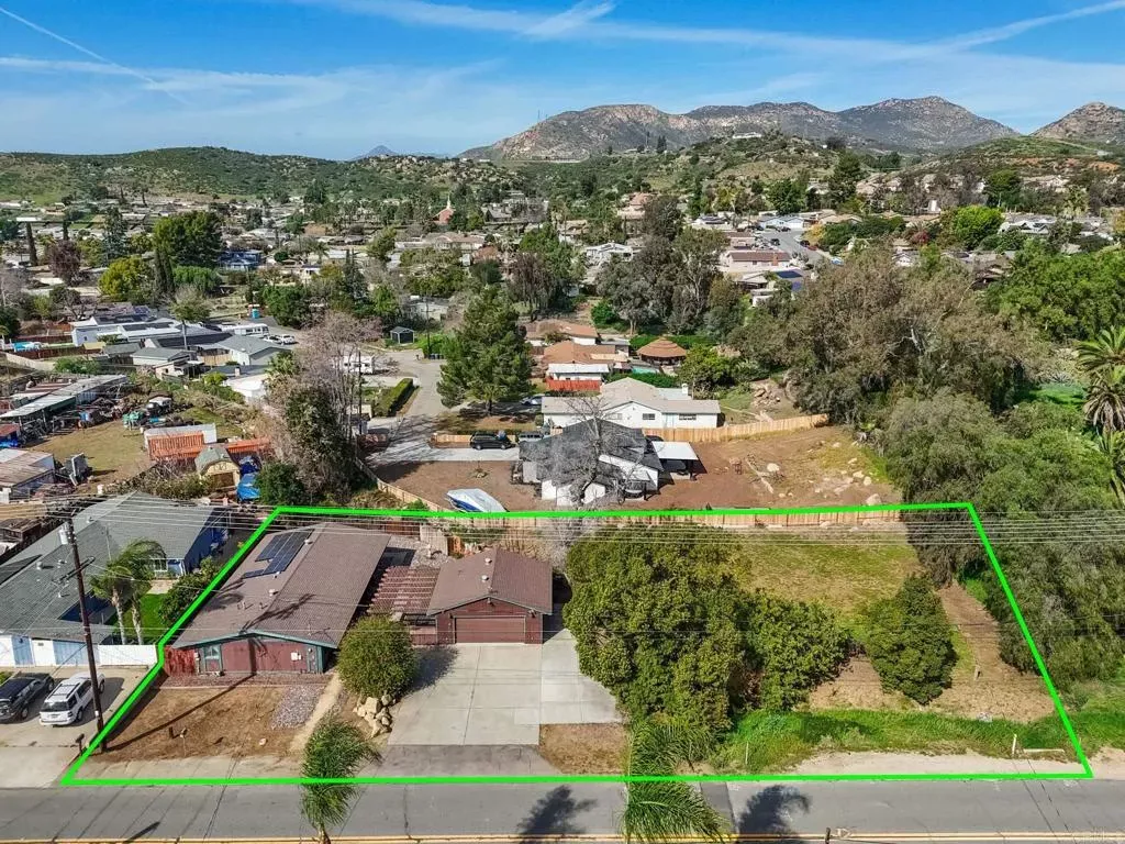 Property Photo:  13314 Lakeshore Drive  CA 92040 