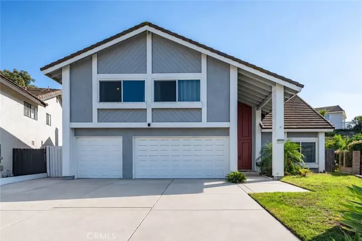 Property Photo: 1220 Spring Tree Court CA 90631