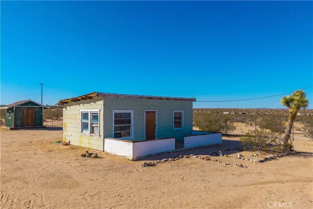 Property Photo:  65055 Pluto Street  CA 92252 
