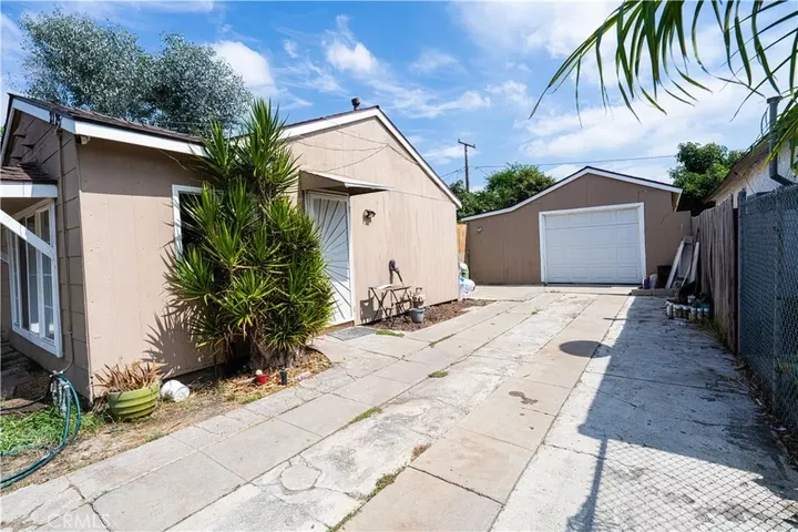 Property Photo: 2125 Rousselle CA 92707
