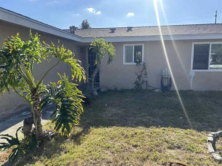 Property Photo:  946 Rose  CA 92083 