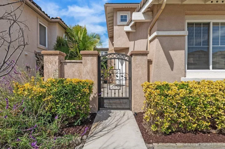 Property Photo: 926 Bryce Canyon Ave CA 91914