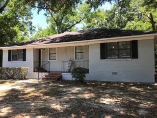 Property Photo:  608 W Reynolds Apt A  AL 36360 