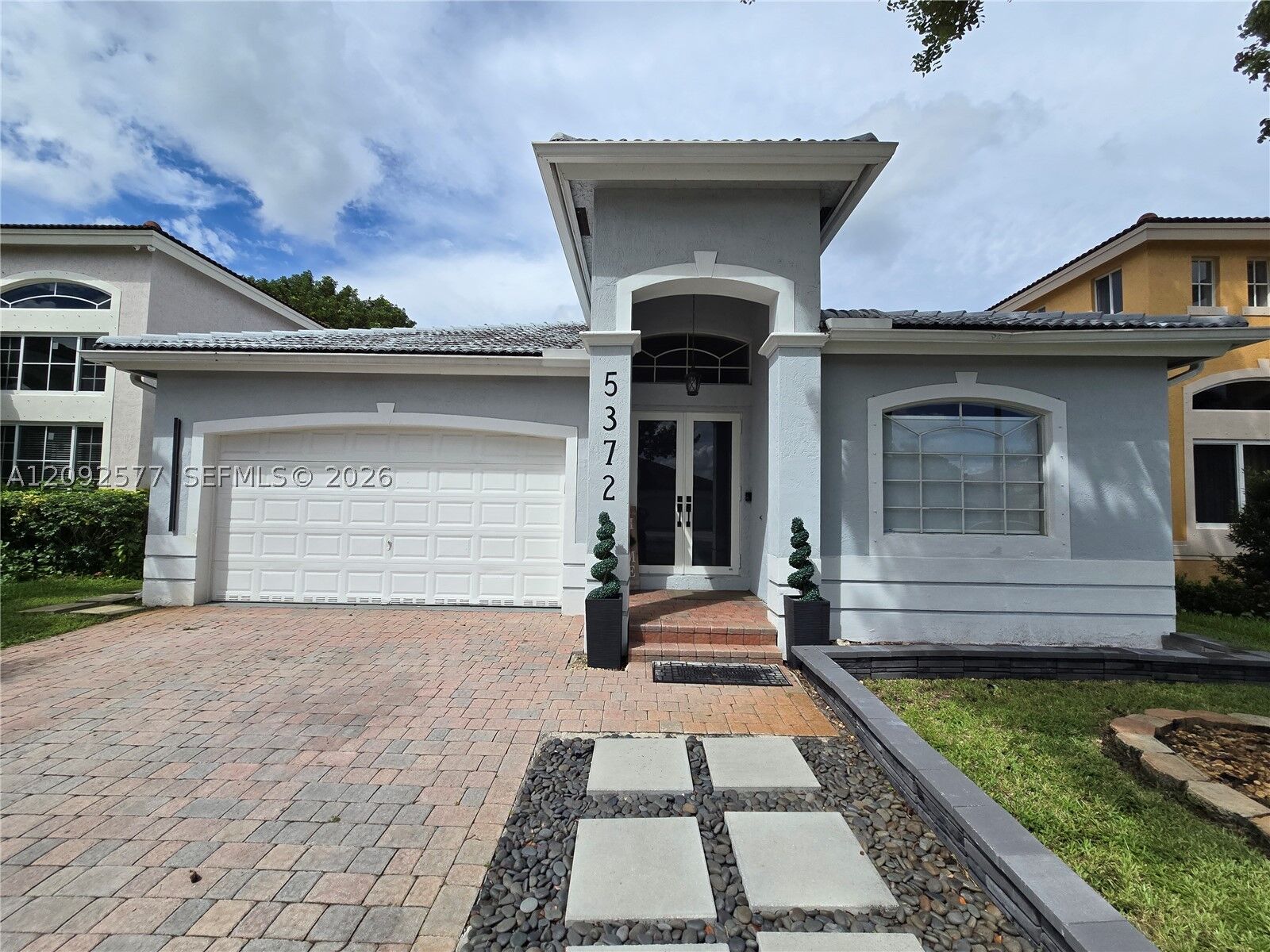 Property Photo: 5372 SW 131st Ter FL 33027