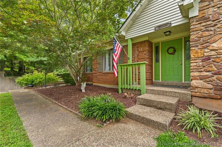 Property Photo:  1105 Pinewood Drive  IN 47136 