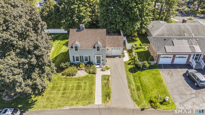 Property Photo: 24 Herschel Avenue CT 06708