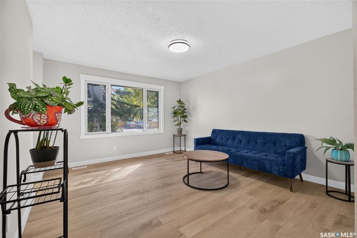 Property Photo: 1944 Dewdney Avenue SK S4N 4C8