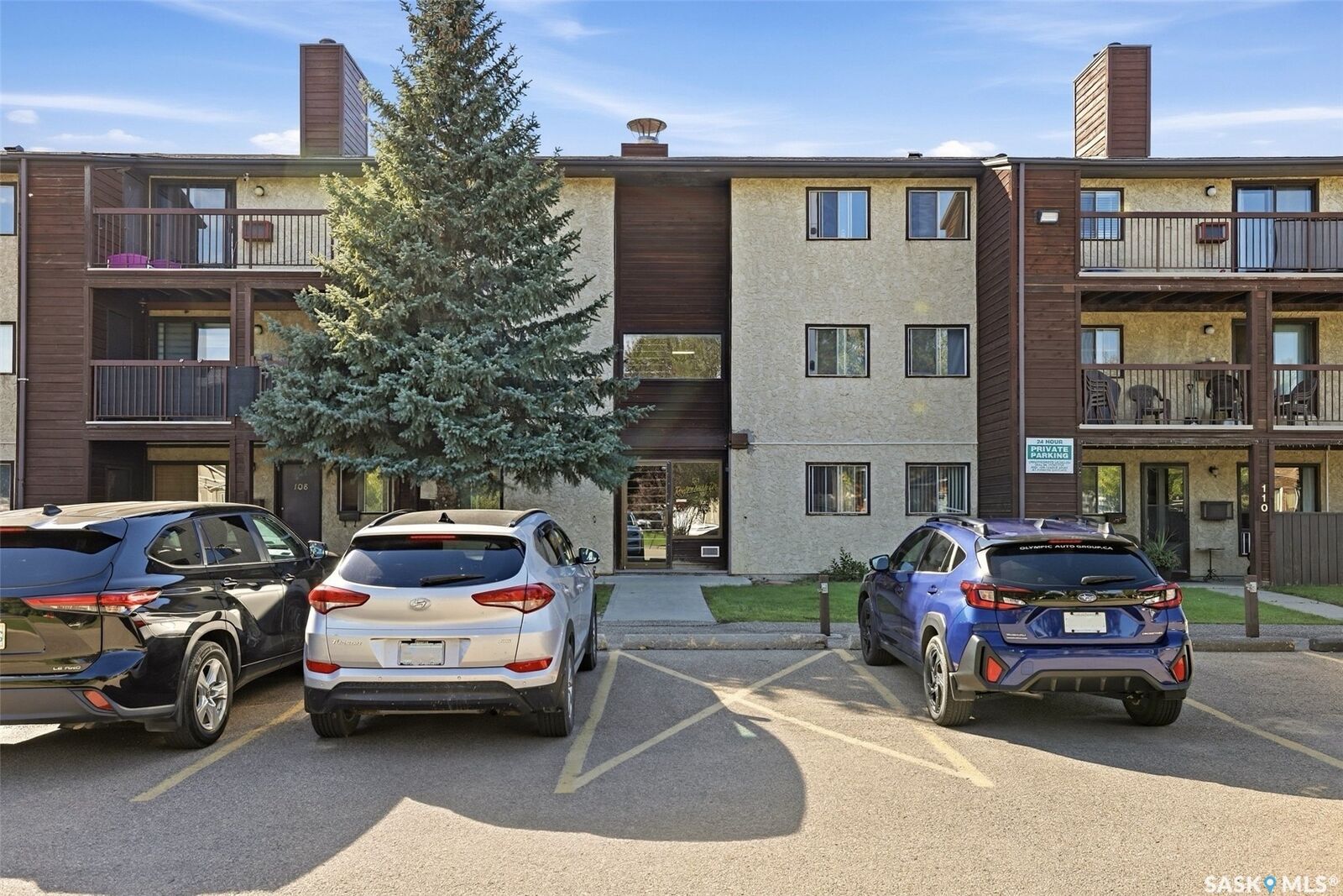 Property Photo:  51 Rodenbush Drive 205  SK S4R 8C7 