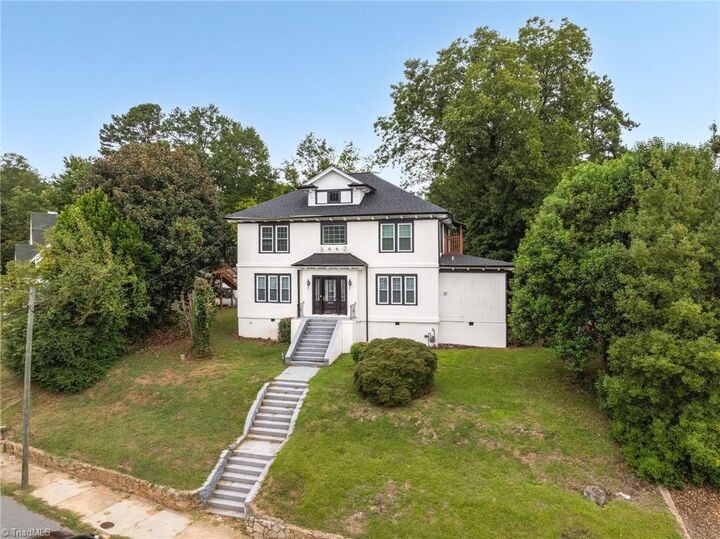 Property Photo: 1523 W First Street NC 27104