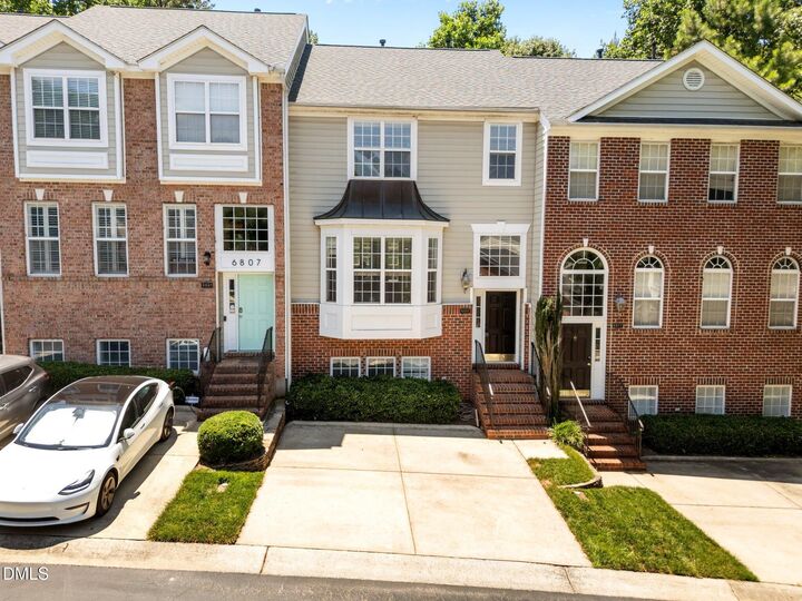 Property Photo:  6809 Middleboro Drive  NC 27612 