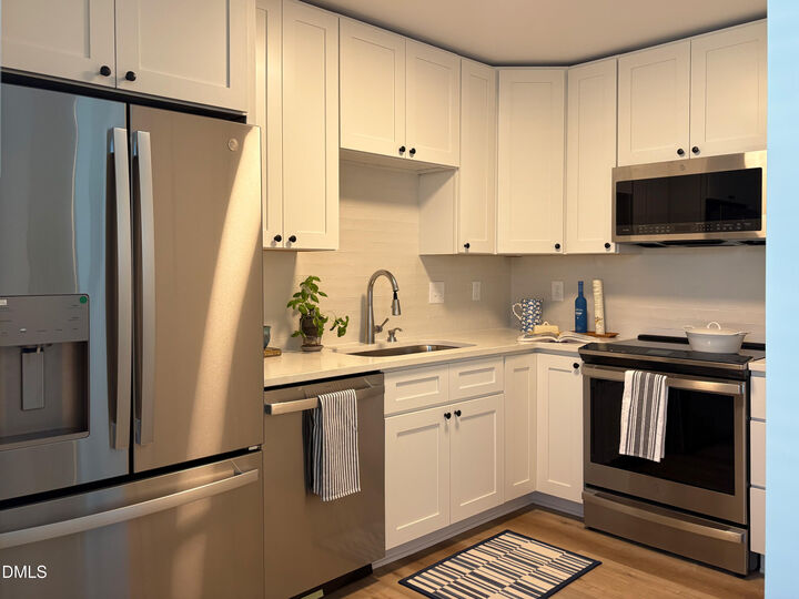 Property Photo:  110 Bellamy Lane 106  NC 27516 