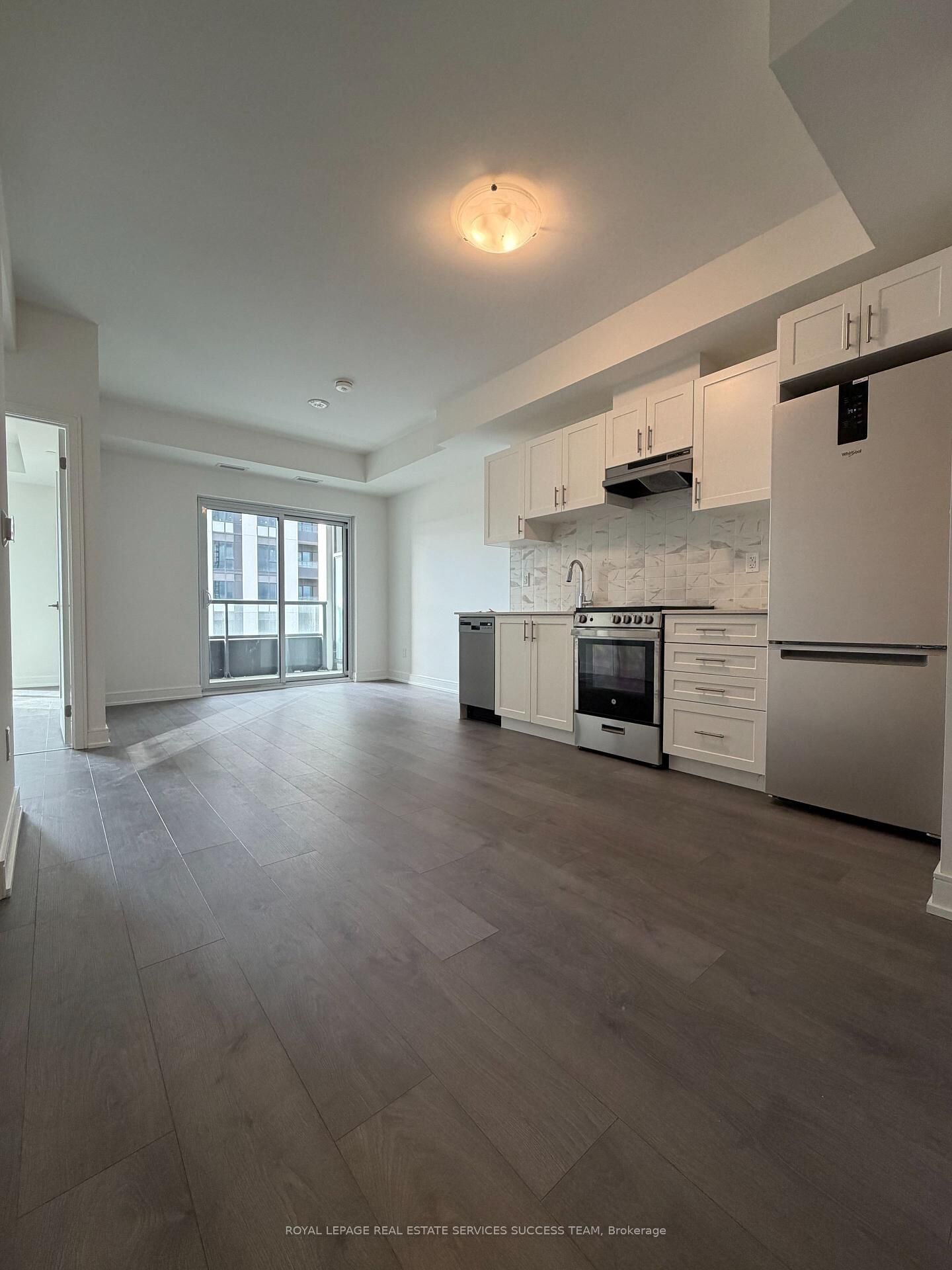 Property Photo:  715 Davis Drive B809  ON L3Y 0J2 