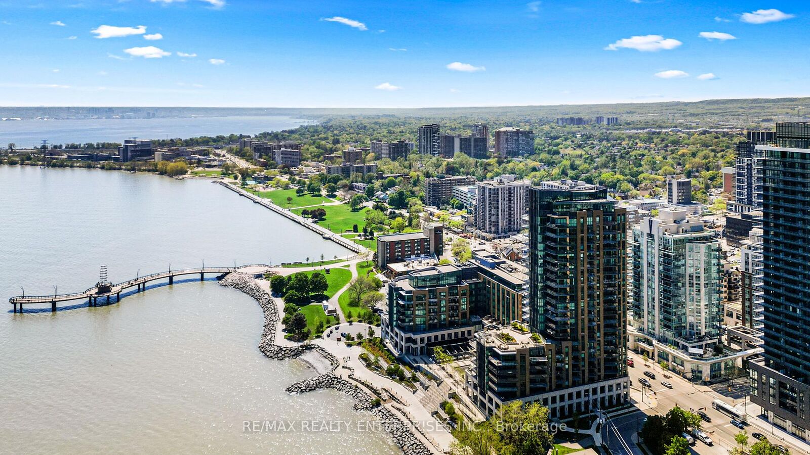 Property Photo: 2060 Lakeshore Road 505 ON L7R 5A1