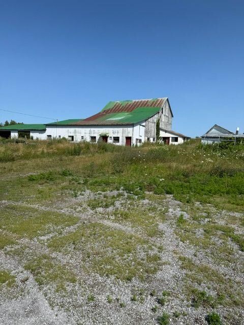 Property Photo:  381 Squire Road  ON K0K 3C0 