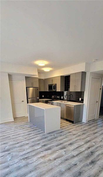 Property Photo: 6065 McLeod Road 102 ON L2G 0Z7