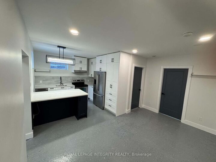 Property Photo:  50 Clarendon Avenue 2  ON K1Y 0P2 