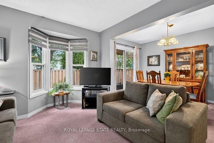 Property Photo: 2 Royalwood Court 20 ON L8E 4Y9