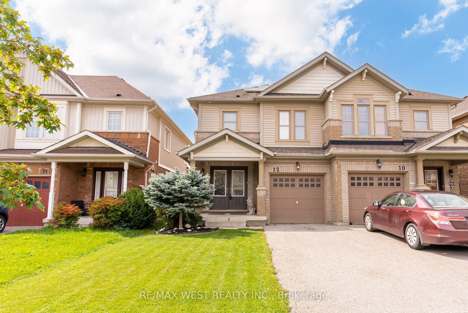 Property Photo:  12 Hoard Avenue S  ON L9R 0M4 