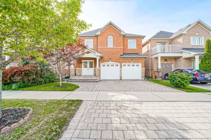 Property Photo:  59 Wheelwright Drive  ON L4E 5A1 