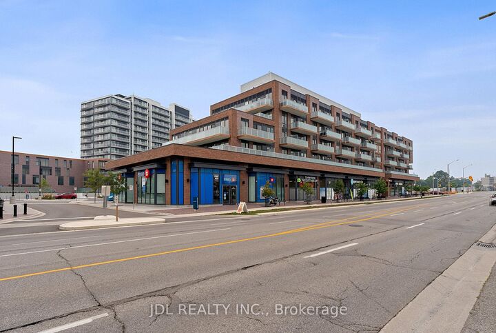 Property Photo:  215 Lakeshore Road W 519  ON L5H 0A7 